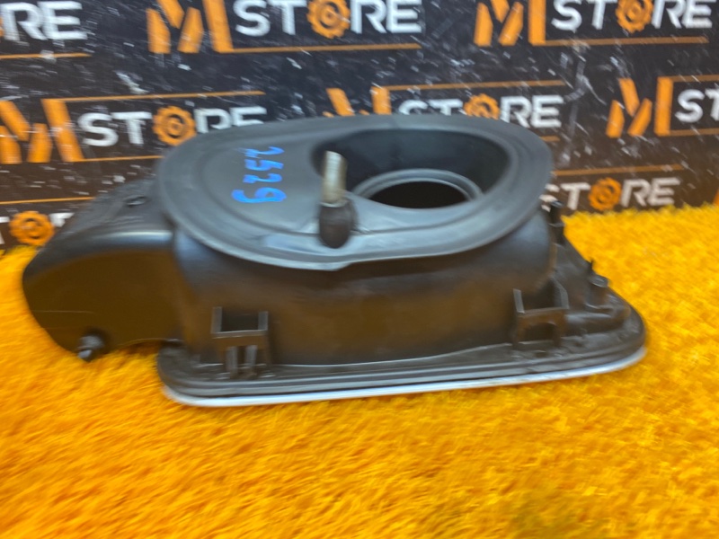 лючок бензобака, 2230 рублей, Красноярск