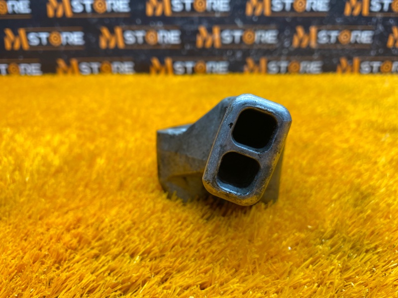 Кронштейн двигателя, 1500 рублей, Красноярск