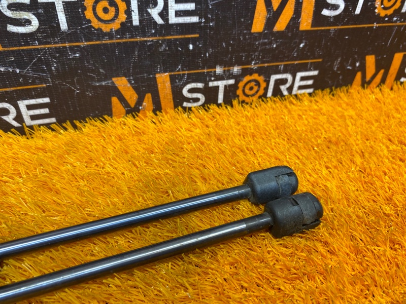 амортизатор капота, 1000 рублей, Красноярск