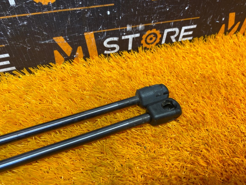 амортизатор капота, 1000 рублей, Красноярск