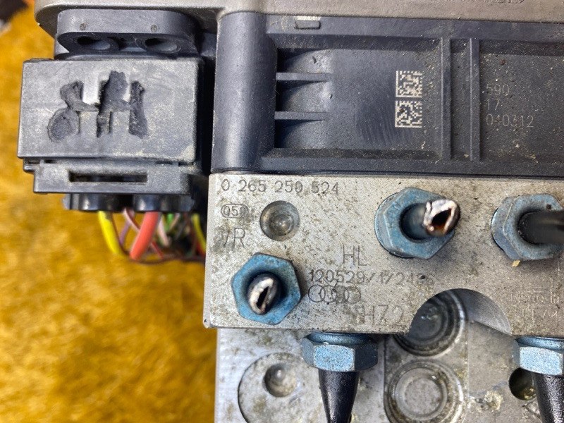 Блок ABS, 13000 рублей, Красноярск