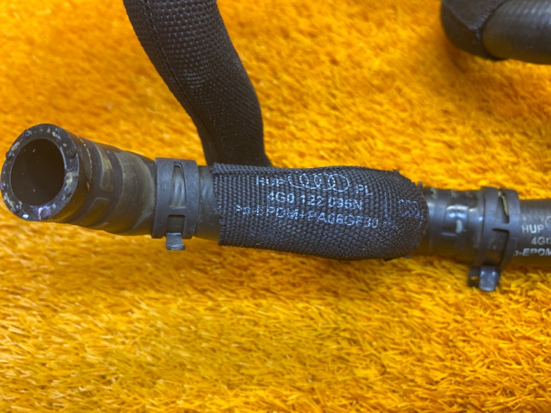 Патрубок системы охлаждения, 1000 рублей, Красноярск