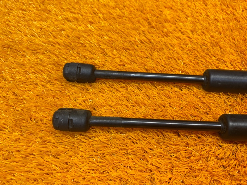 амортизатор капота, 810 рублей, Красноярск