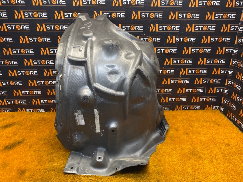 подкрылок, 2000 рублей, Красноярск