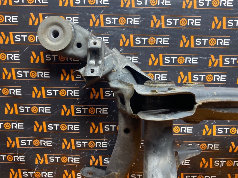 Балка поперечная (подрамник), 4500 рублей, Красноярск