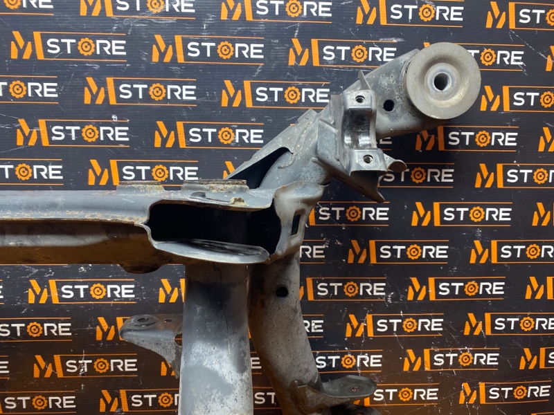 Балка поперечная (подрамник), 4500 рублей, Красноярск