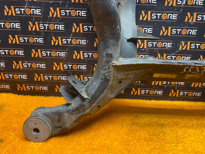 Балка поперечная (подрамник), 4500 рублей, Красноярск