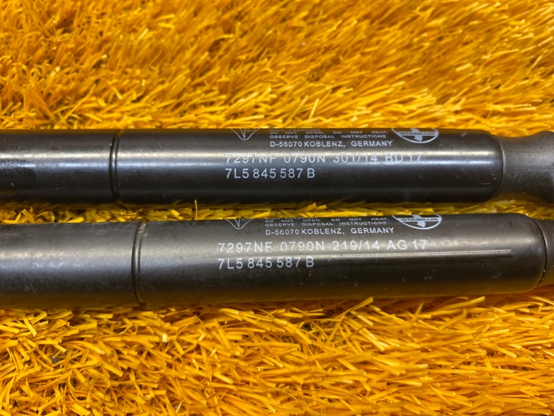 Амортизатор стекла багажника, 500 рублей, Красноярск