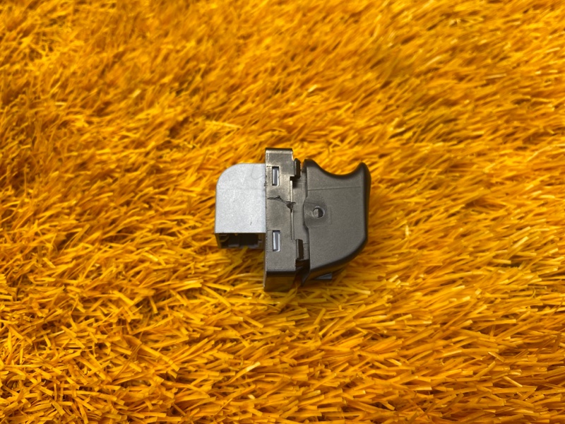 кнопка стеклоподъемника, 200 рублей, Красноярск