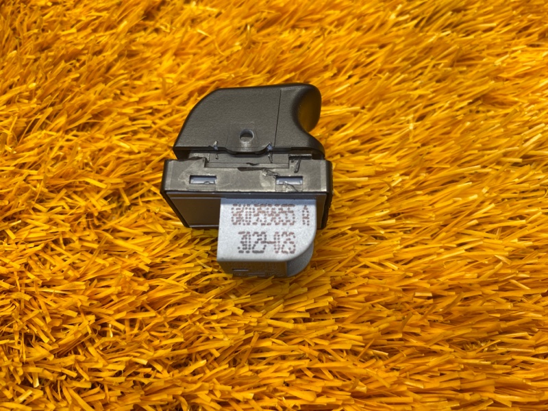 кнопка стеклоподъемника, 200 рублей, Красноярск