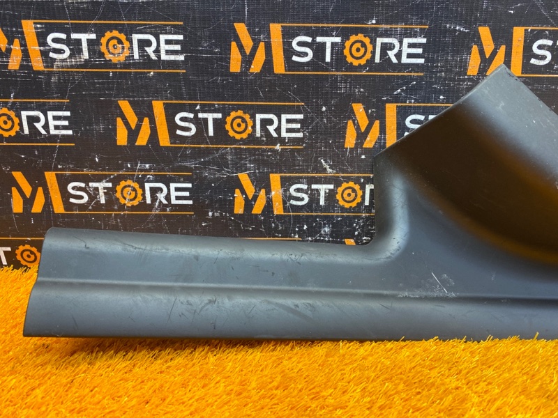 Накладка на порог салона, 380 рублей, Красноярск