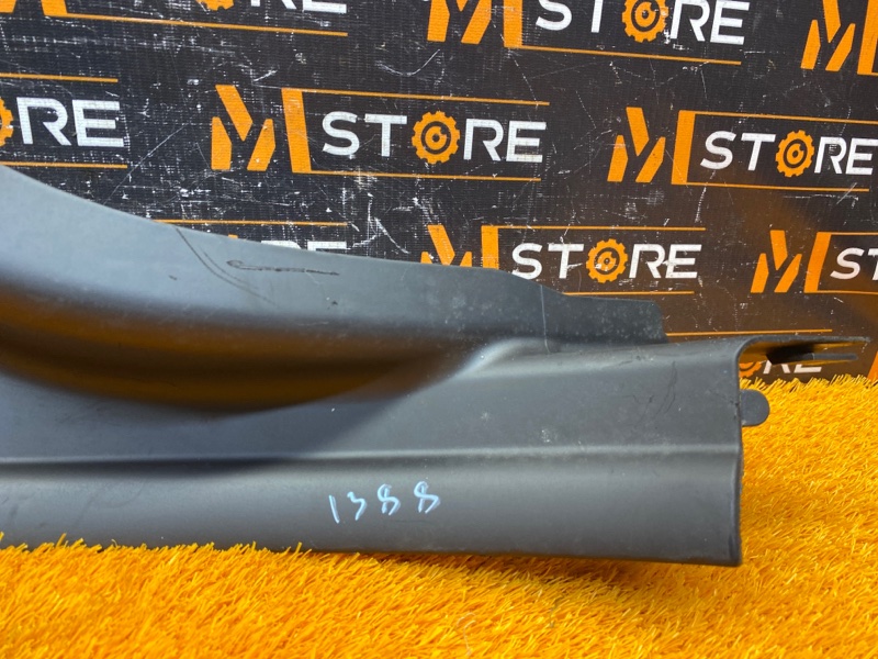 Накладка на порог салона, 380 рублей, Красноярск