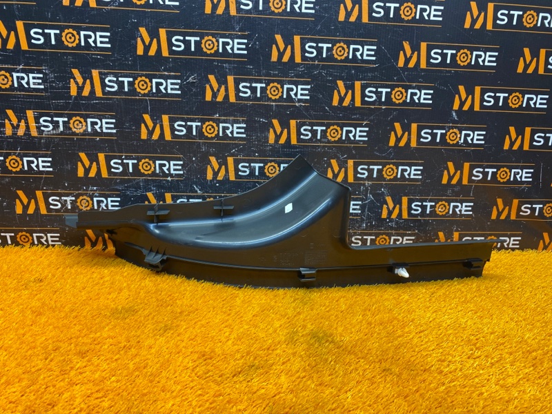 Накладка на порог салона, 380 рублей, Красноярск