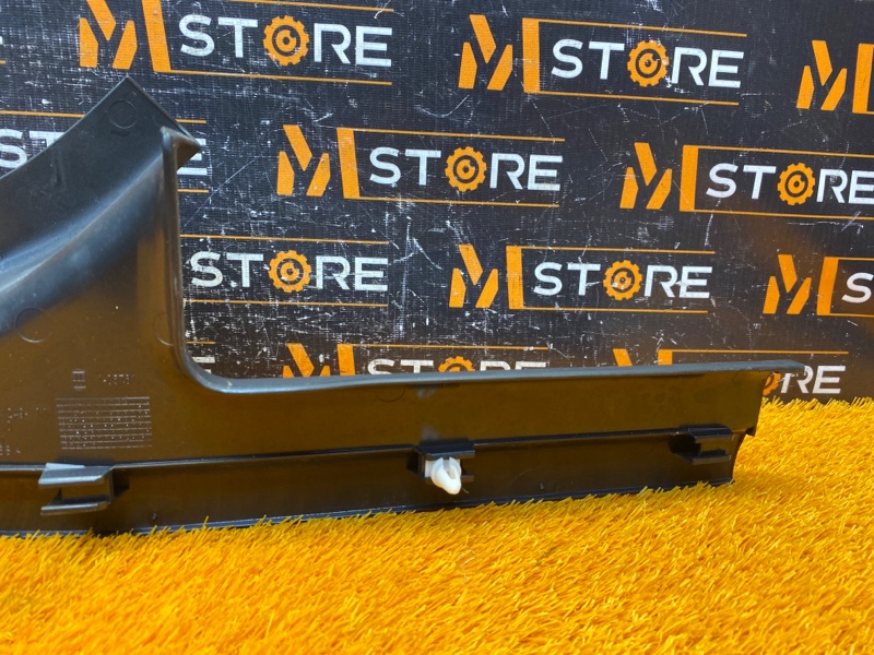 Накладка на порог салона, 380 рублей, Красноярск