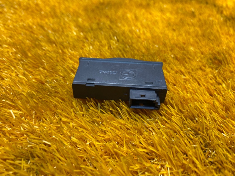 Кнопка АКБ, 300 рублей, Красноярск