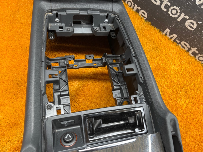 подлокотник, 4000 рублей, Красноярск