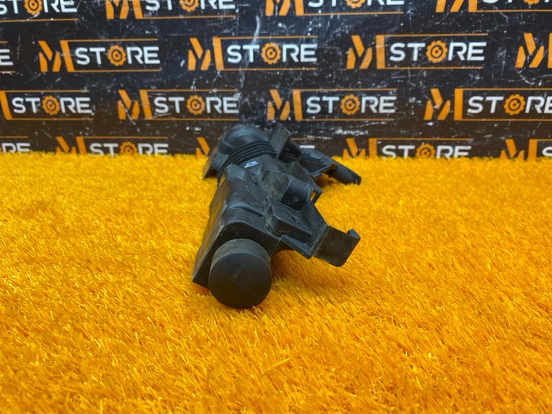 Кронштейн радиатора, 370 рублей, Красноярск