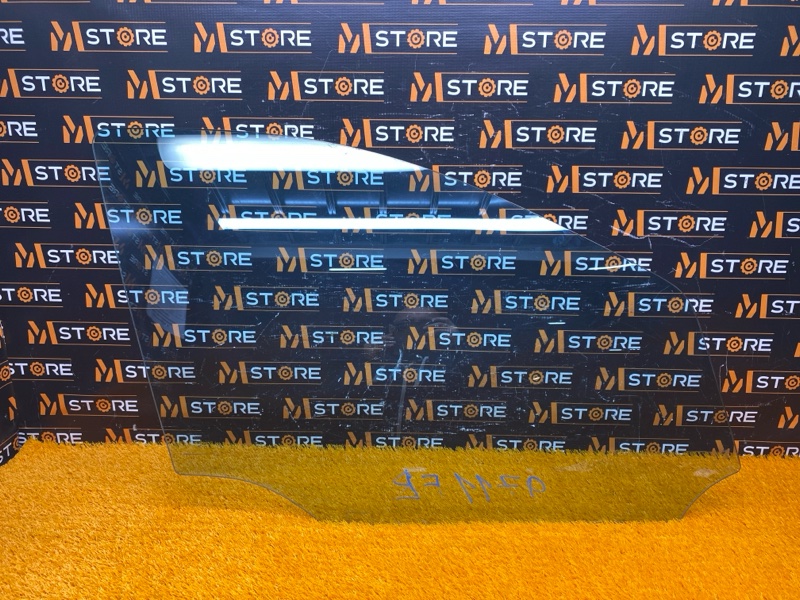 Стекло боковое, 1000 рублей, Красноярск
