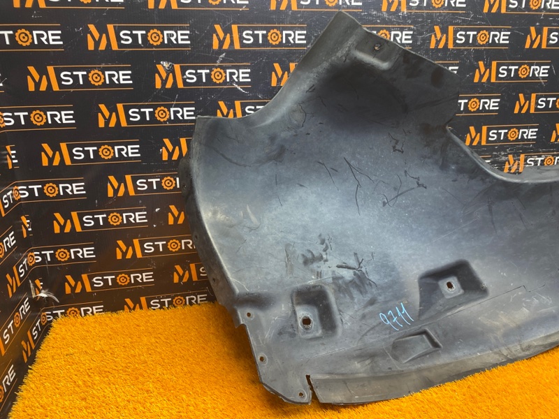 подкрылок, 800 рублей, Красноярск