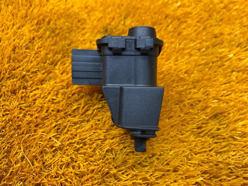 Замок лючка бензобака, 990 рублей, Красноярск