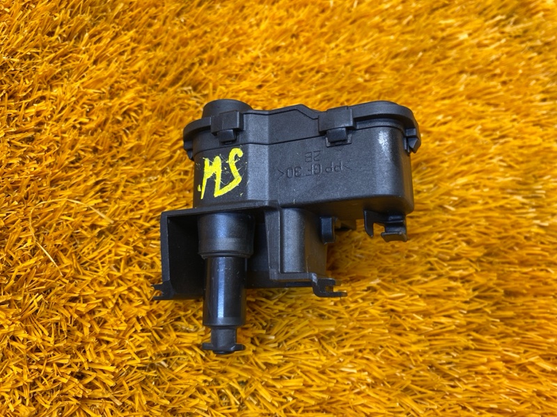 Замок лючка бензобака, 990 рублей, Красноярск