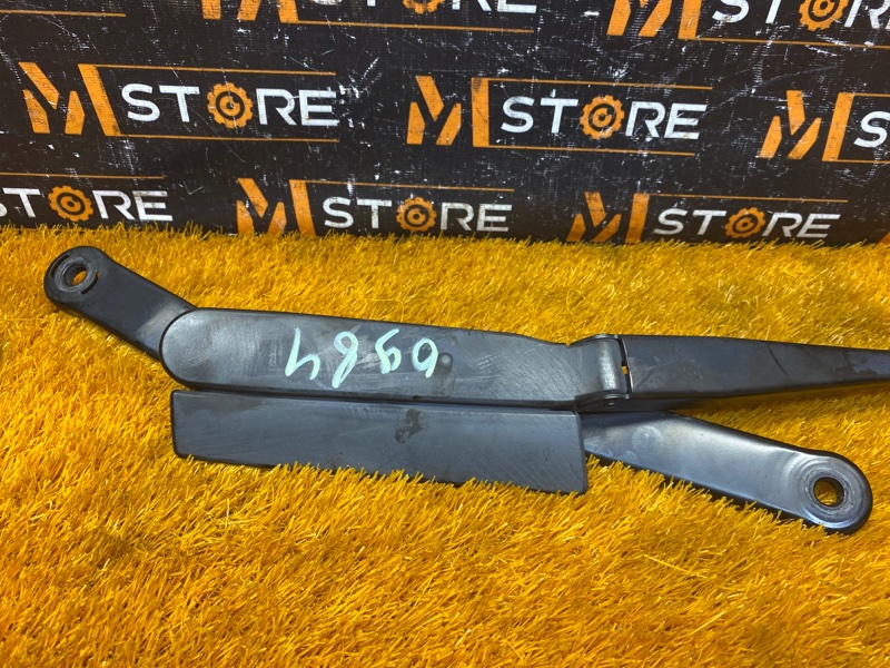 поводок стеклоочистителя, 700 рублей, Красноярск