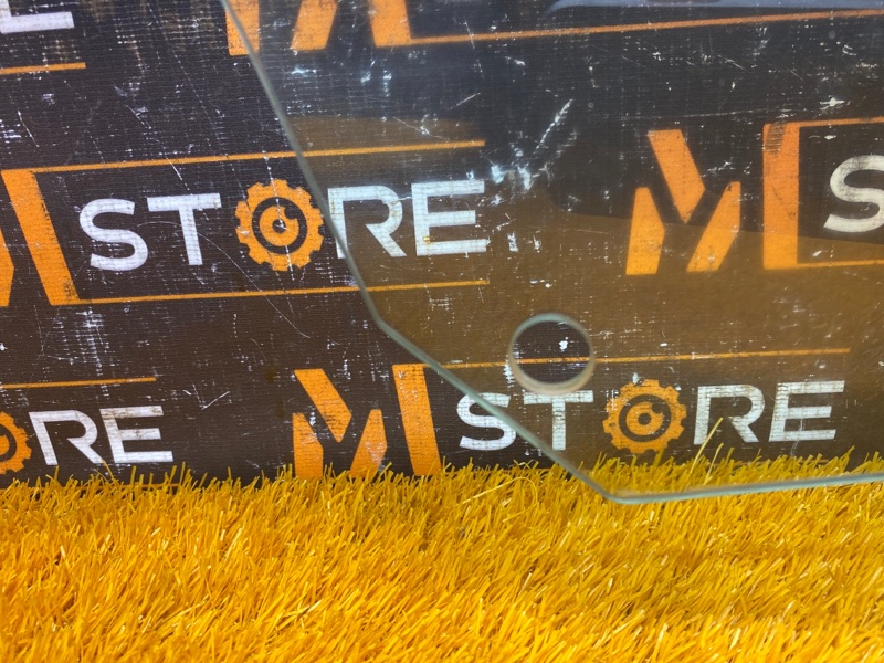 Стекло боковое, 380 рублей, Красноярск