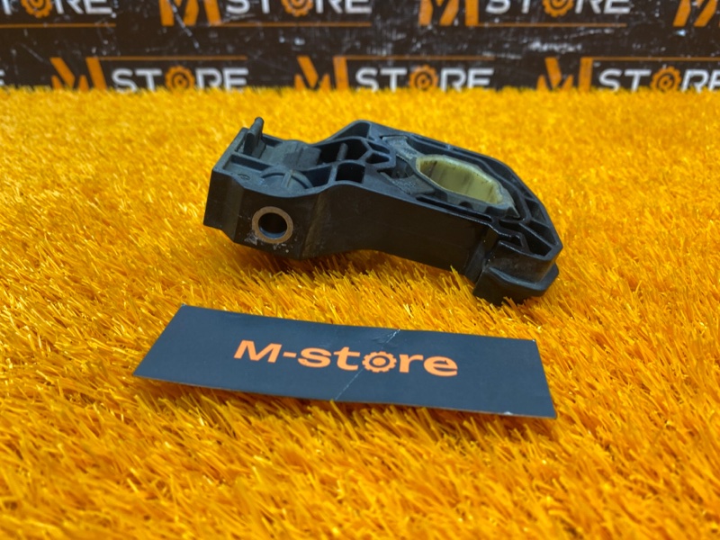 Кронштейн радиатора, 400 рублей, Красноярск