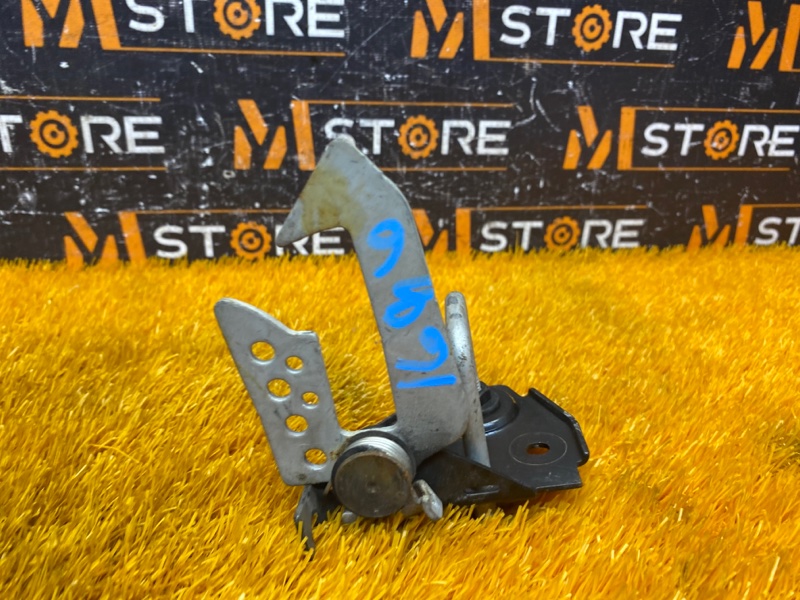 замок капота, 500 рублей, Красноярск