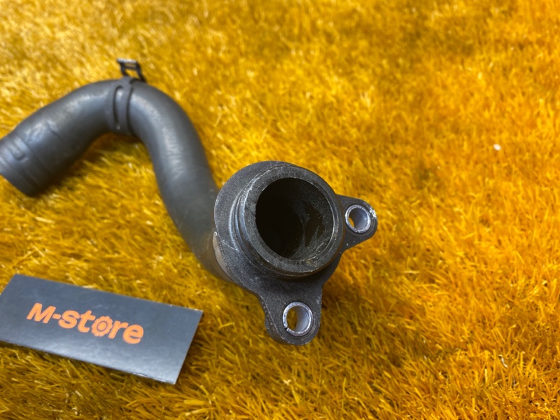 Патрубок системы охлаждения, 1000 рублей, Красноярск