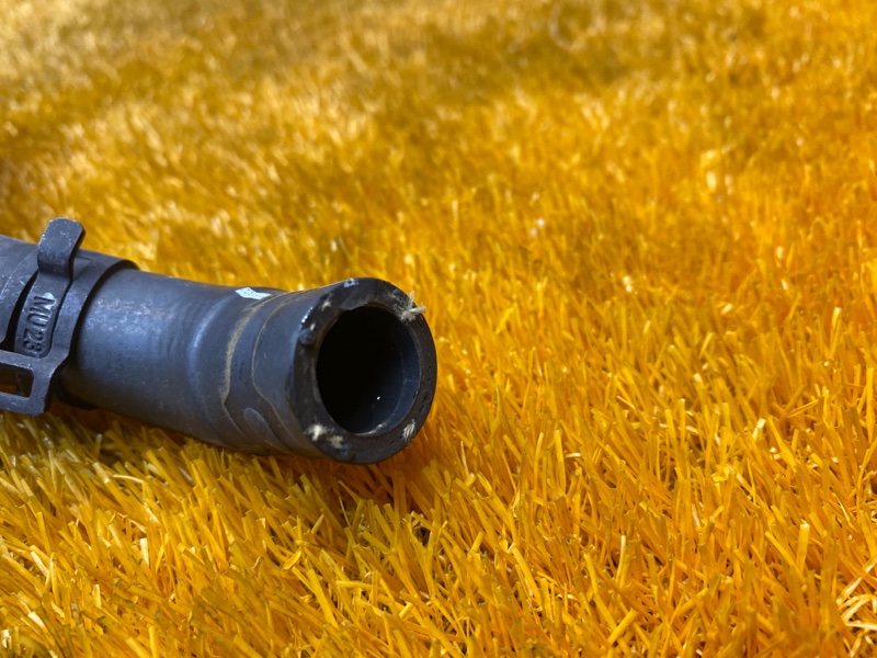 Патрубок системы охлаждения, 2000 рублей, Красноярск