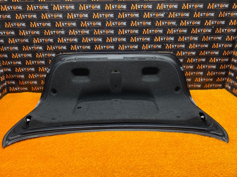 крышка багажника, 5000 рублей, Красноярск