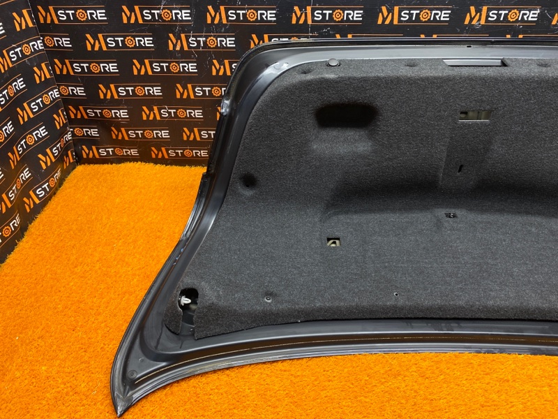 крышка багажника, 5000 рублей, Красноярск