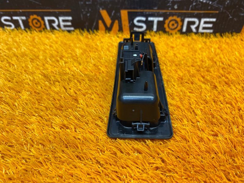 ручка багажника, 1500 рублей, Красноярск