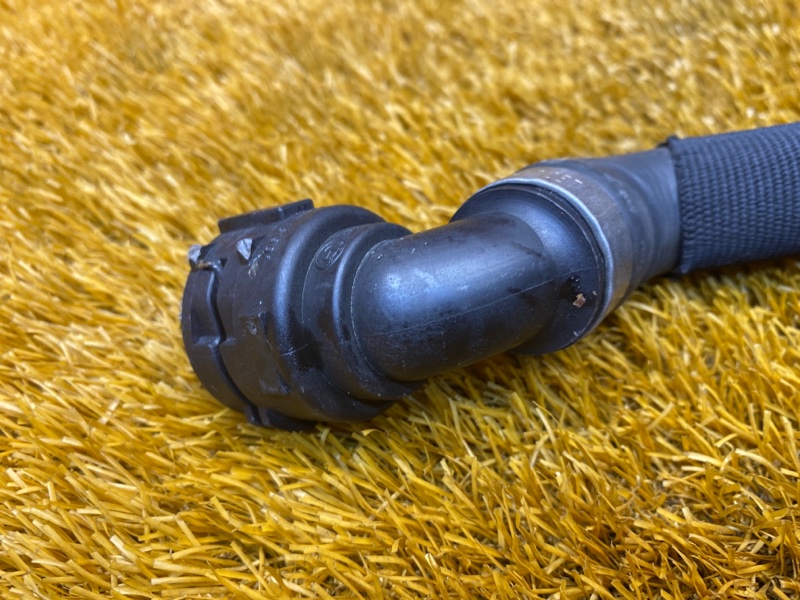 Патрубок системы охлаждения, 200 рублей, Красноярск