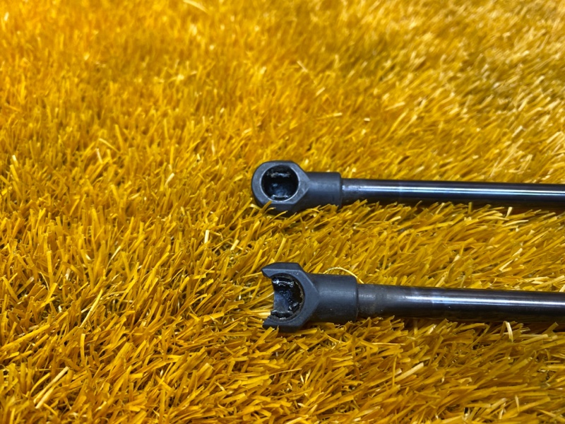 амортизатор капота, 500 рублей, Красноярск