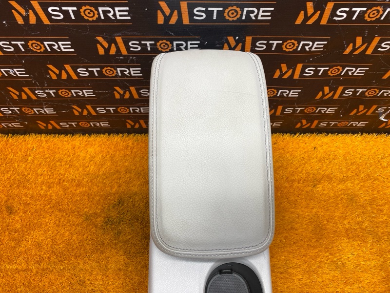 подлокотник, 4500 рублей, Красноярск