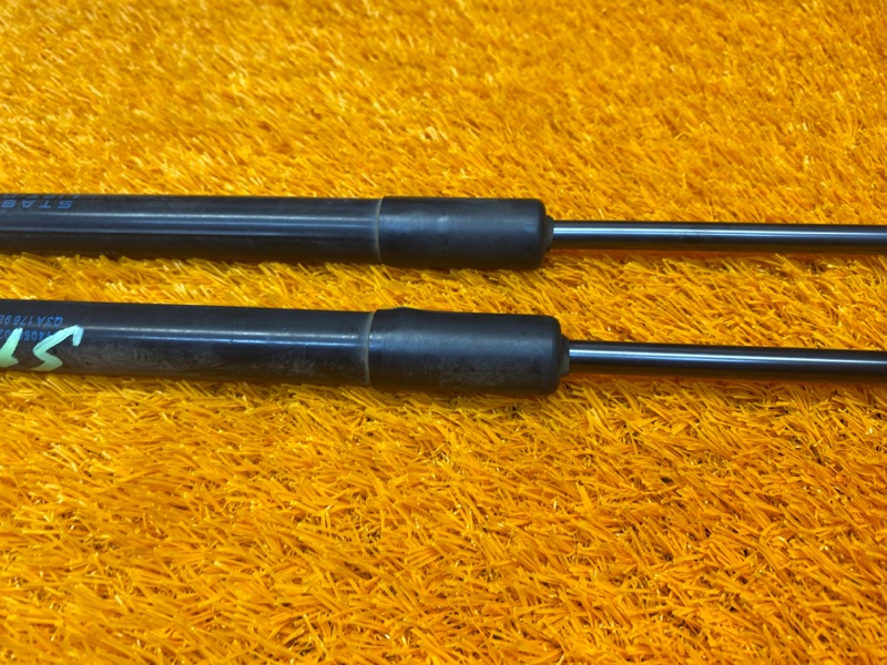 амортизатор багажника, 1000 рублей, Красноярск