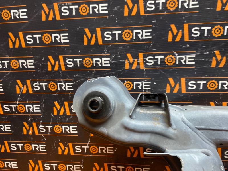 Балка поперечная (подрамник), 3800 рублей, Красноярск