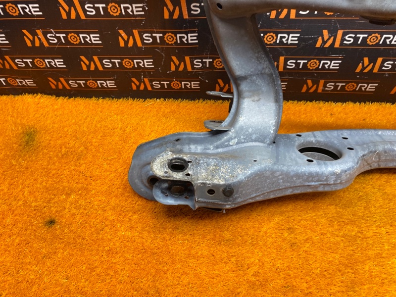 Балка поперечная (подрамник), 3800 рублей, Красноярск