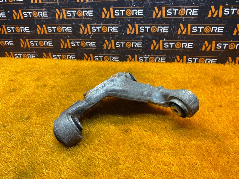 кулак поворотный, 2000 рублей, Красноярск