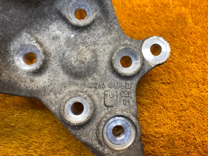 кулак поворотный, 2000 рублей, Красноярск