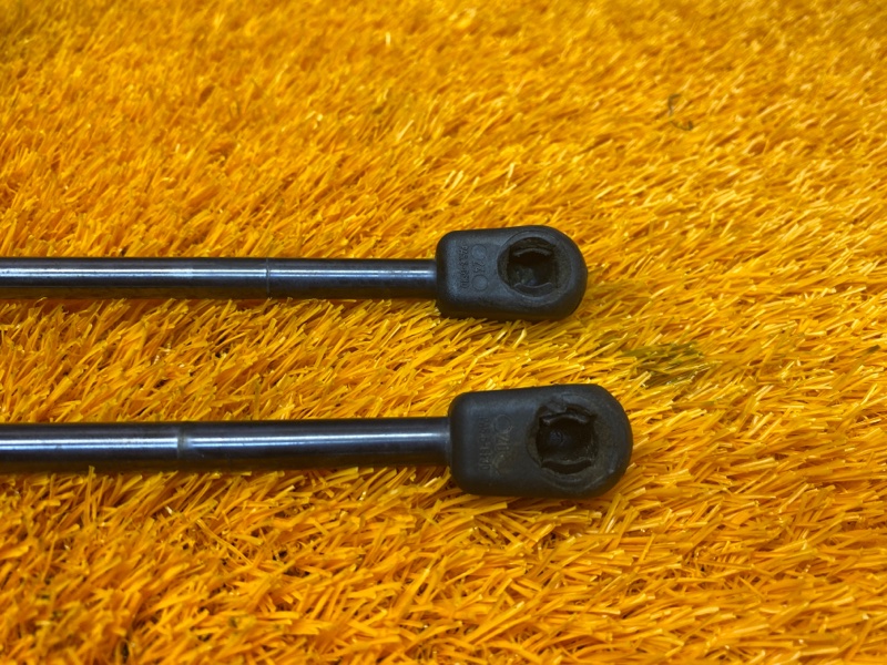 амортизатор багажника, 1000 рублей, Красноярск