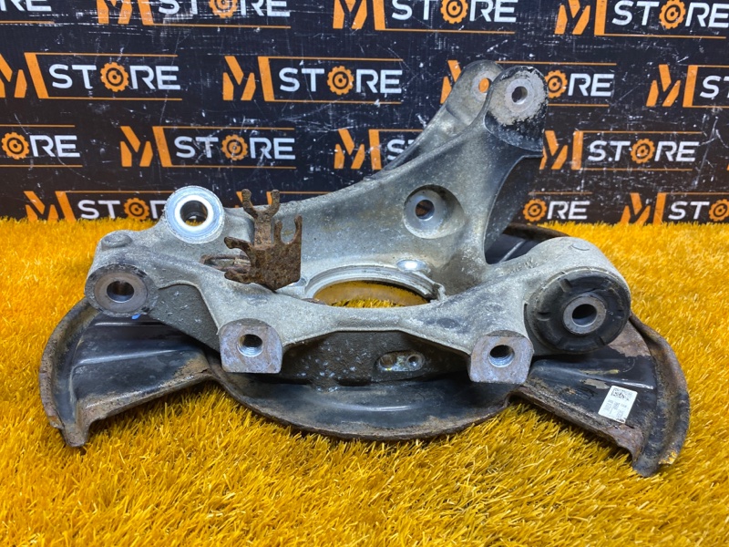 кулак поворотный, 2000 рублей, Красноярск