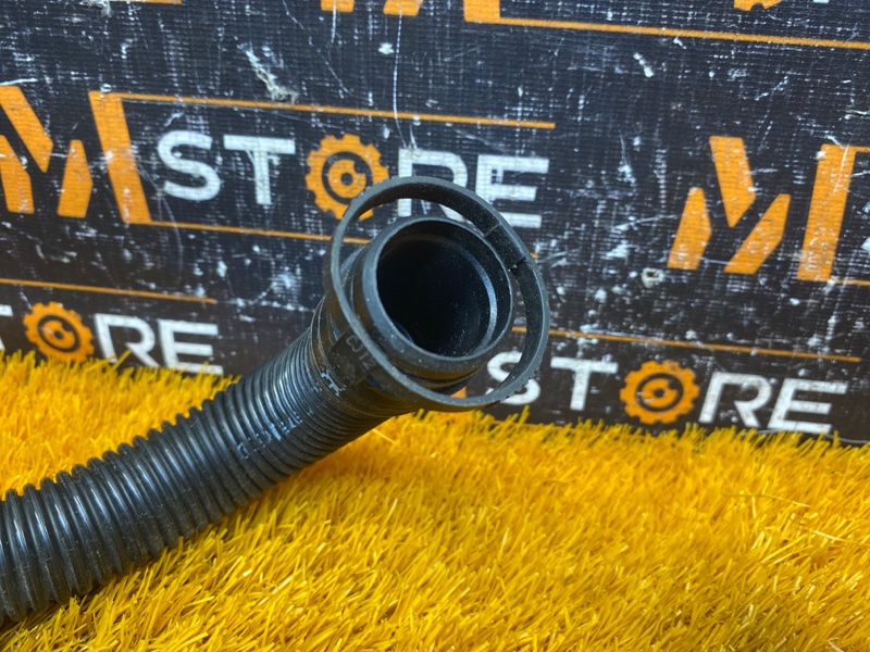 патрубок насоса продувки катализатора, 700 рублей, Красноярск