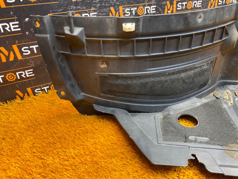 подкрылок, 2500 рублей, Красноярск