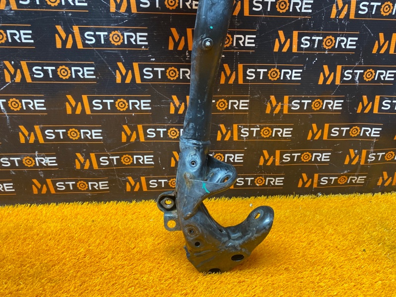 Балка поперечная (подрамник), 3500 рублей, Красноярск