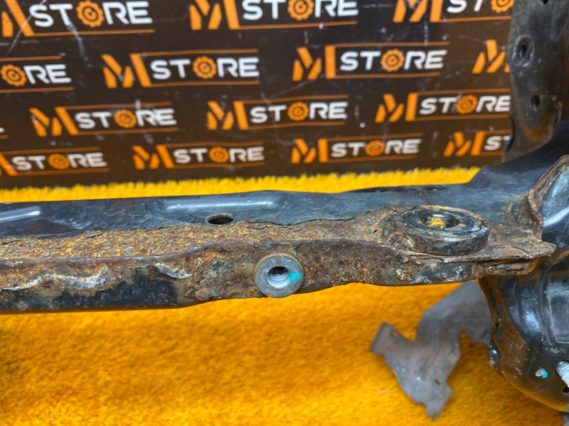 Балка поперечная (подрамник), 3500 рублей, Красноярск