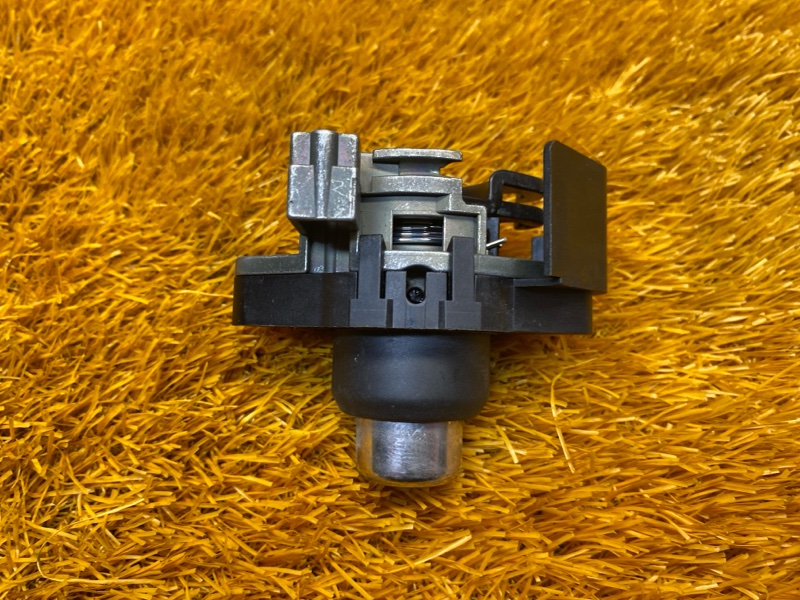 личинка замка багажника, 600 рублей, Красноярск