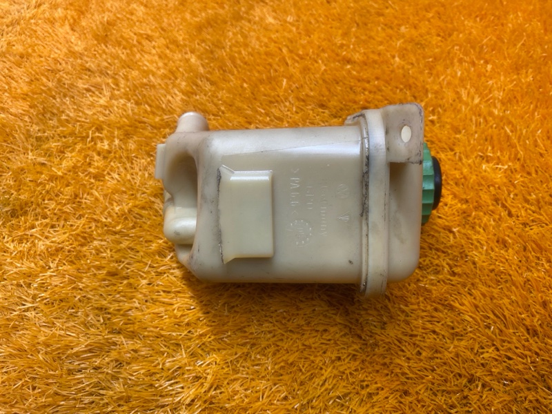 бачок гидроусилителя, 500 рублей, Красноярск